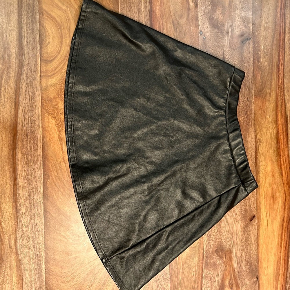 black leather skirt
